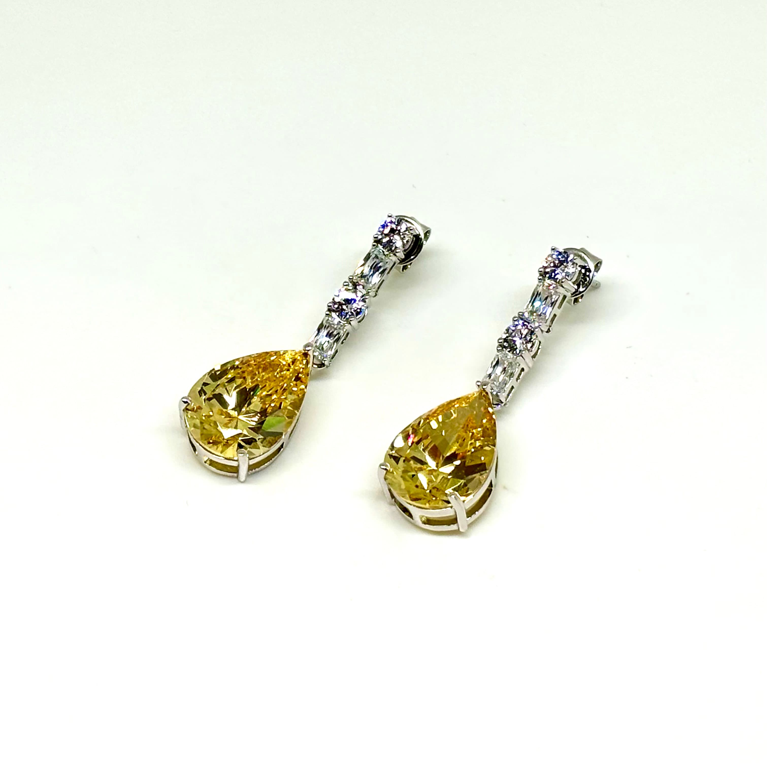 One real jewelry product photo